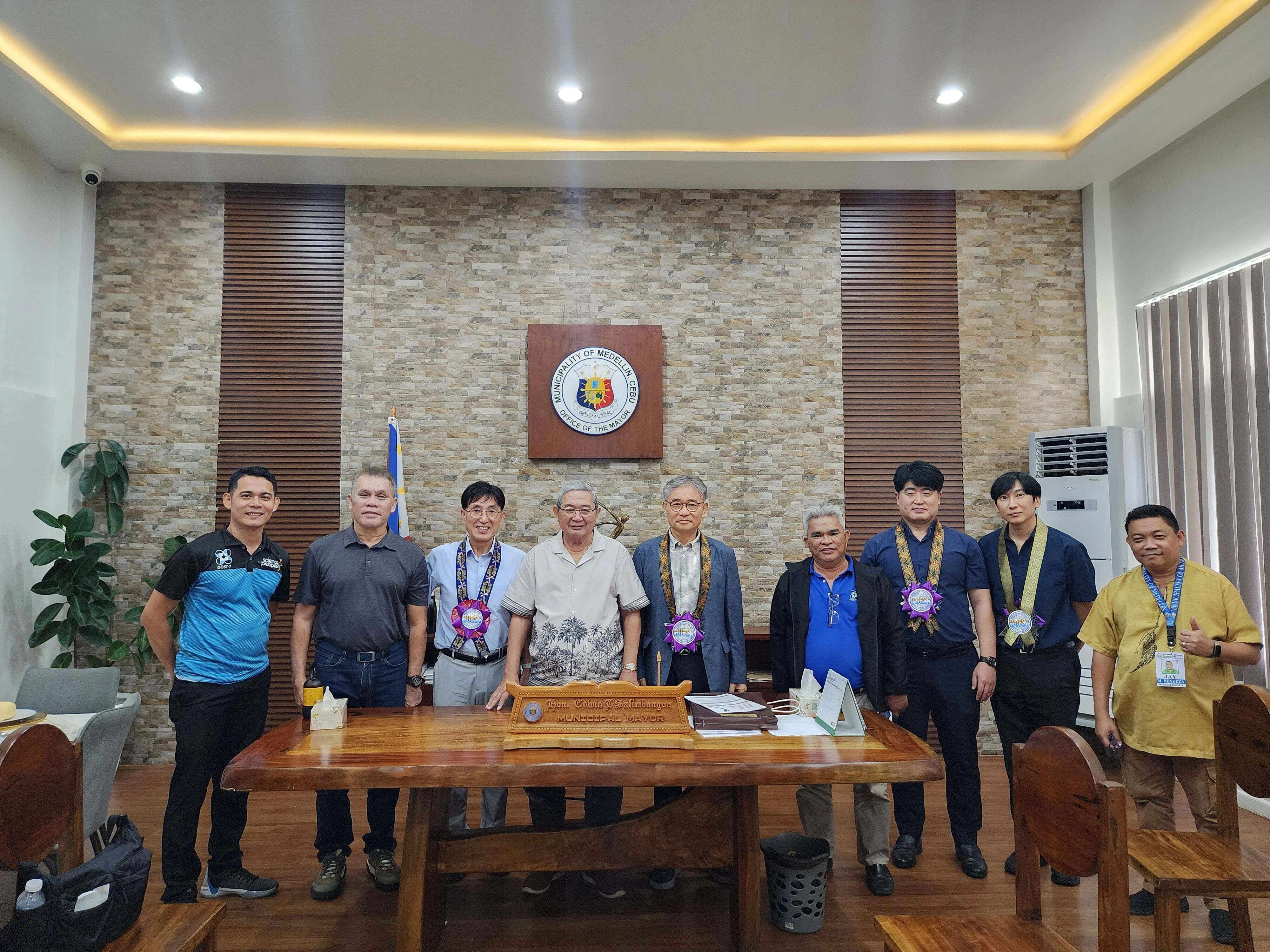 Building a SMART Medellin: DOST-7, KEPEA, and CVISNET Conduct Strategic Meeting