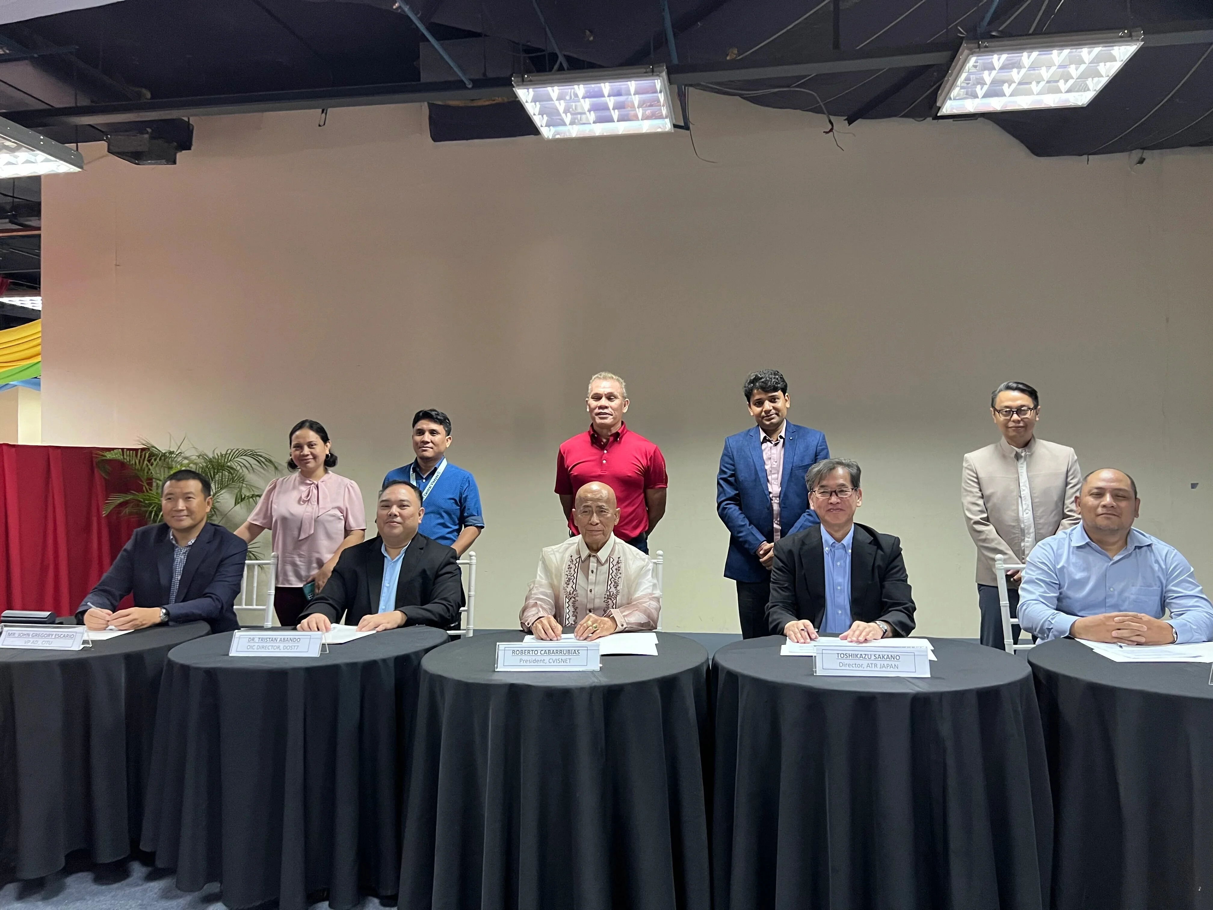 FLOS Stakeholders MOU Signing